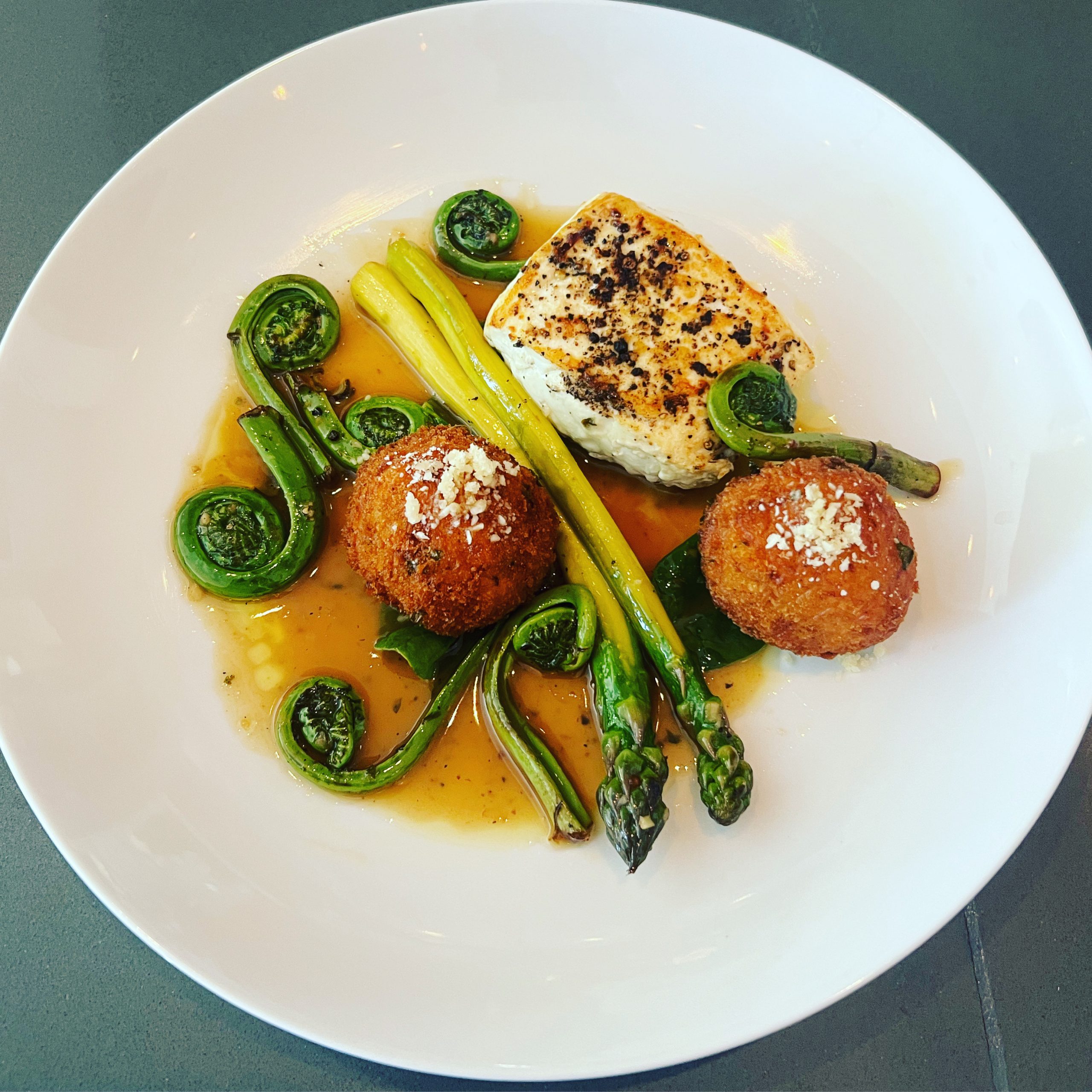 G Bar & Kitchen